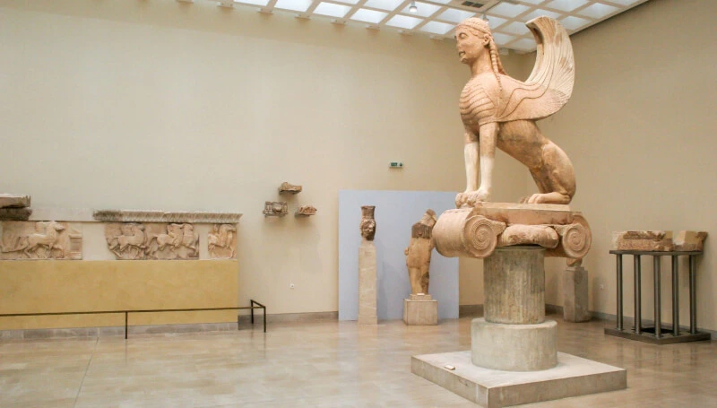 Delfi tours from Athens